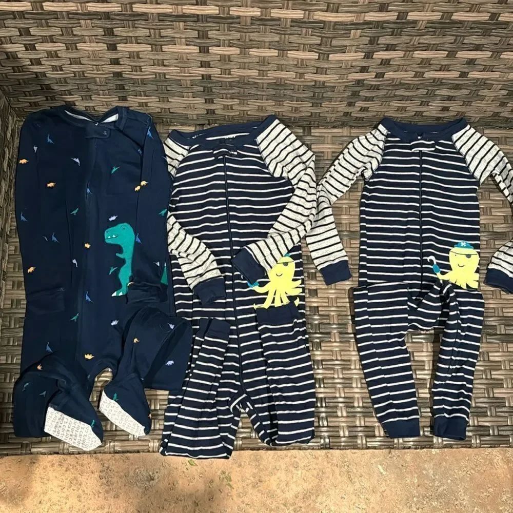 Carter’s long PJ set 3